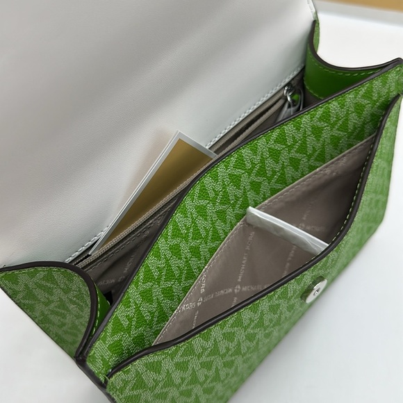 Michael Kors Greenwich Small Color-Block Signature Logo FlapCrossbody Bag
Jungle - Picture 10 of 16